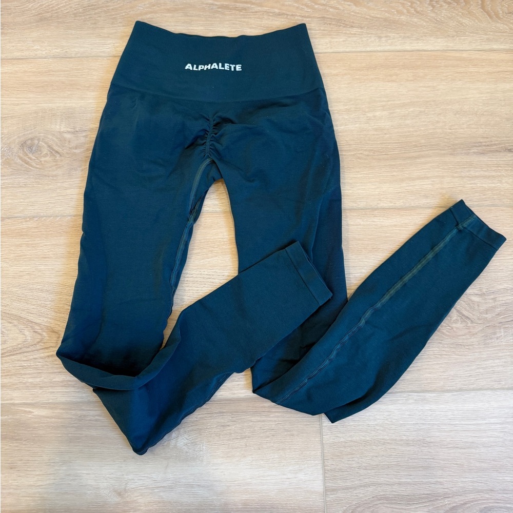 Alphalete Midnight Black High-Waisted Leggings